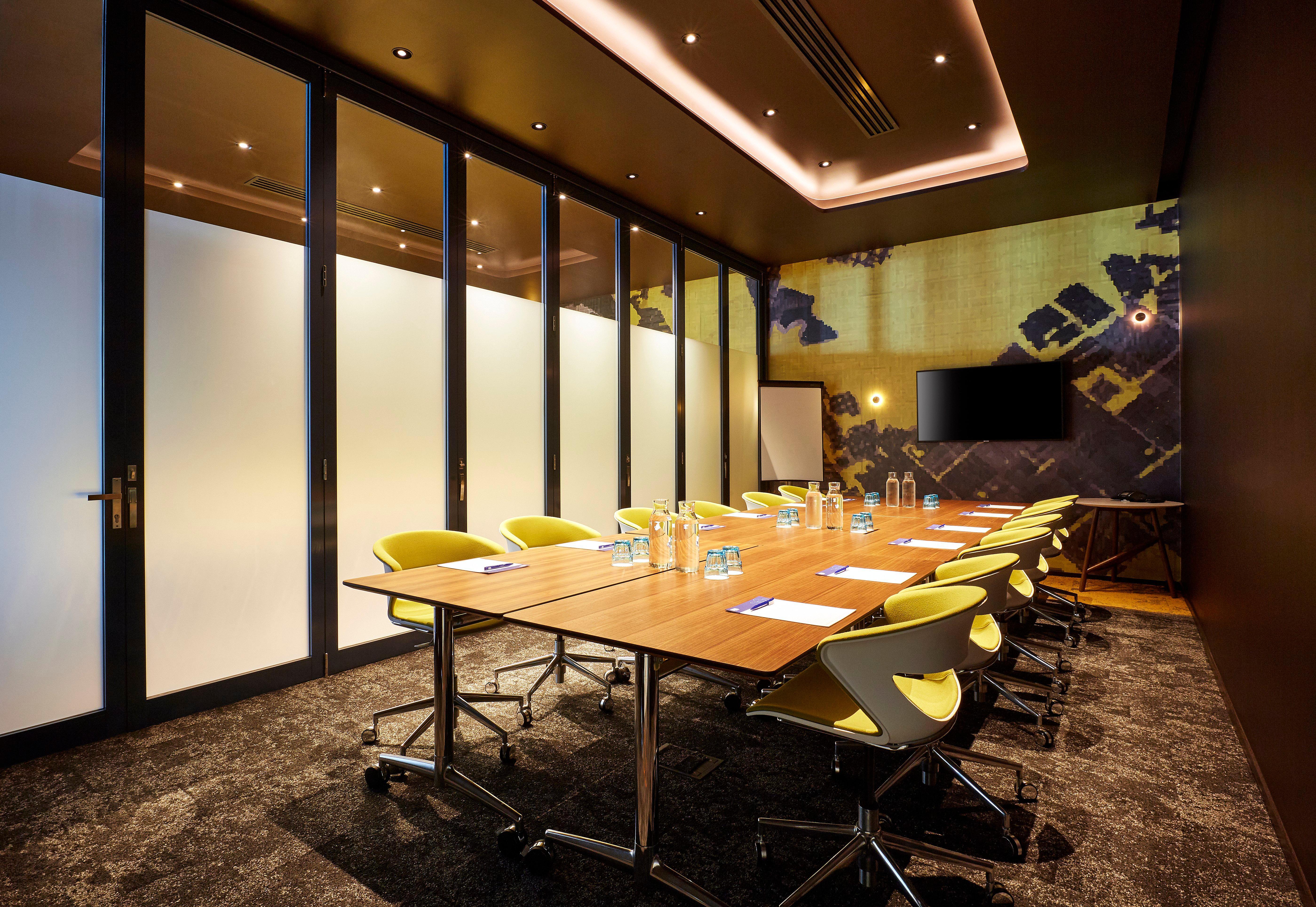 Holiday Inn Express Newcastle By Ihg Экстерьер фото
