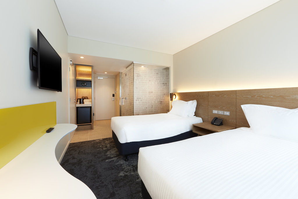 Holiday Inn Express Newcastle By Ihg Экстерьер фото
